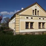 Guest house Smetanuv Statek