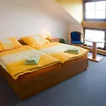Smetanuv Statek Guest house Hradec Kralove