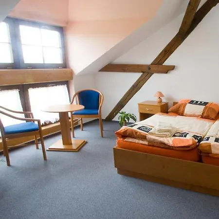 Smetanuv Statek Gasthof 3*